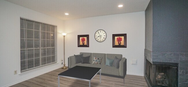 Photo - 2810 Grants Lake Blvd Unidad 903