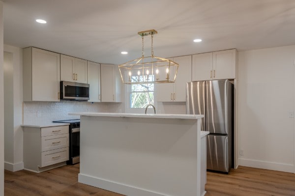 Photo - 3309 Niagara Dr