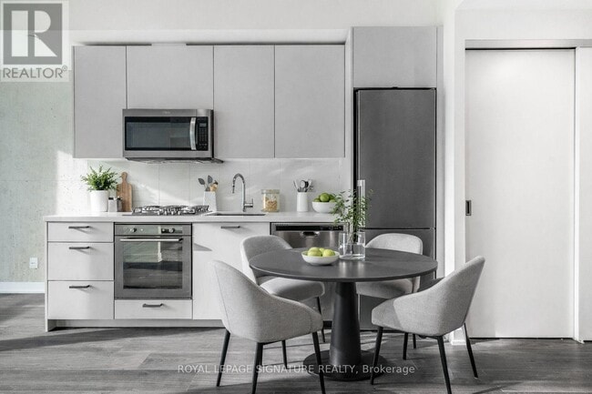 Photo - 55 Ontario St Unit 1006