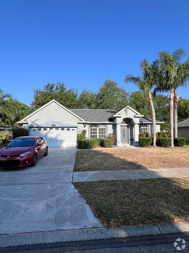 Building Photo - 830 Laurel Dr Rental