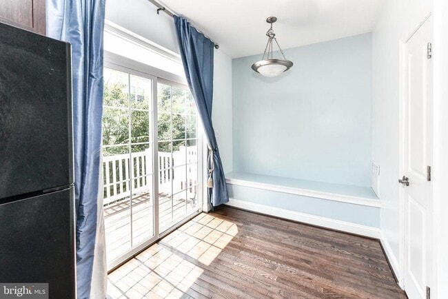 Photo - 755 Anacostia Ave NE