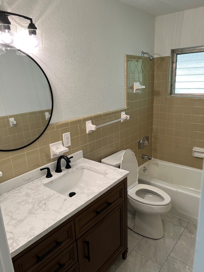 Photo - 2005 E Jefferson St