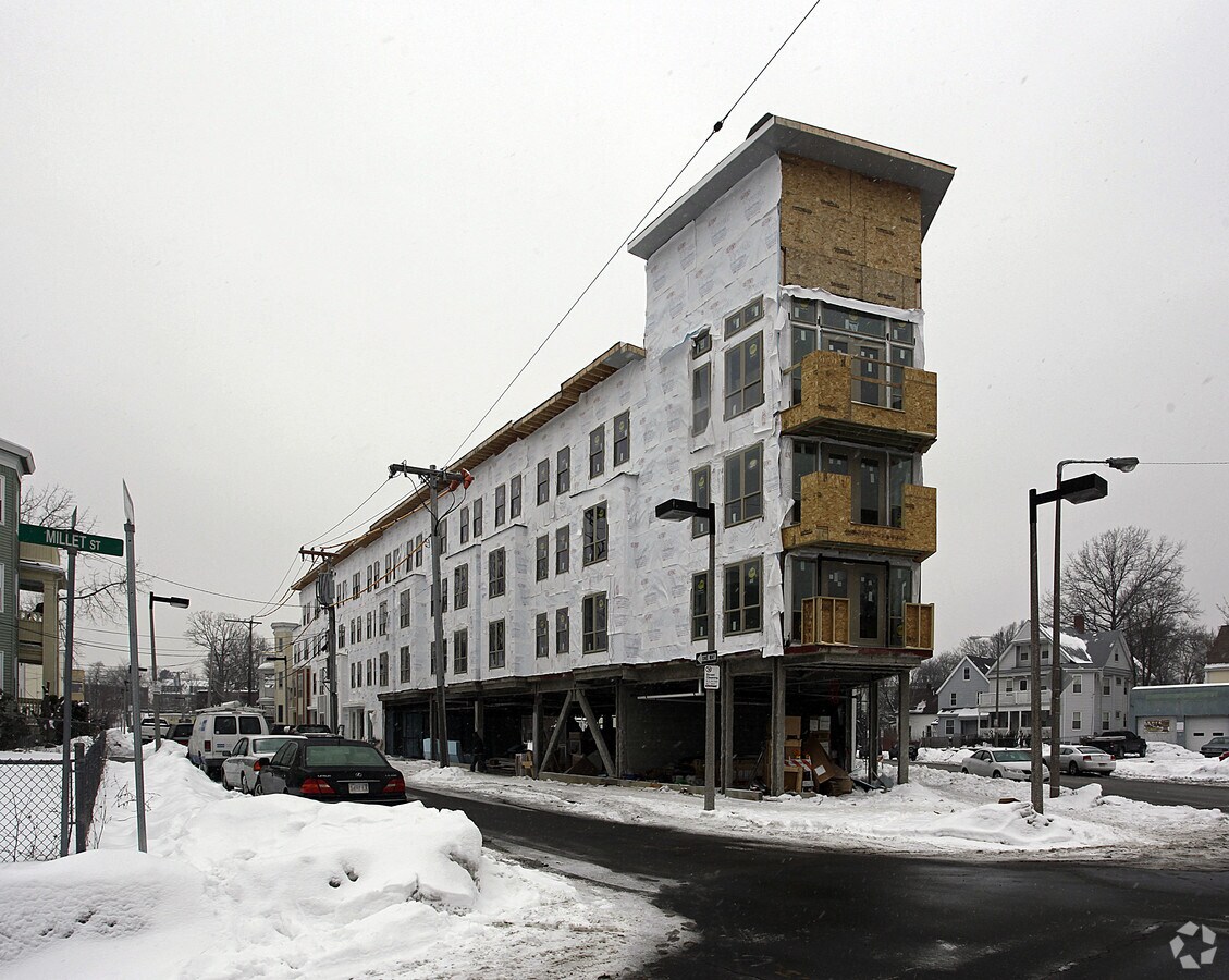 Photo - The Levedo Building