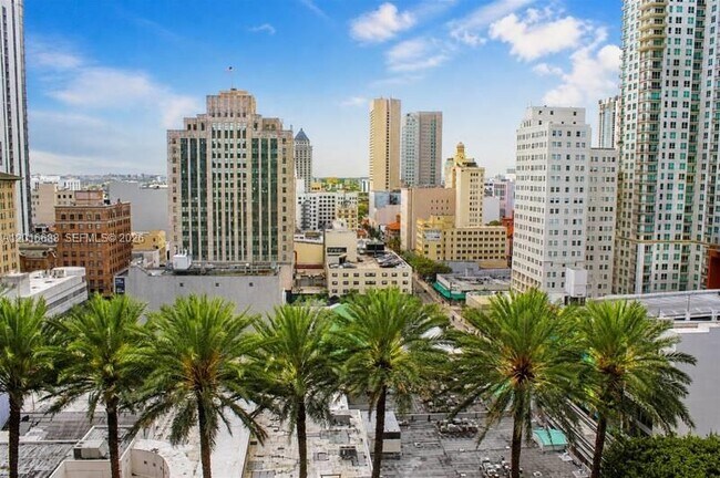 Building Photo - 50 Biscayne Blvd Unit 1605
