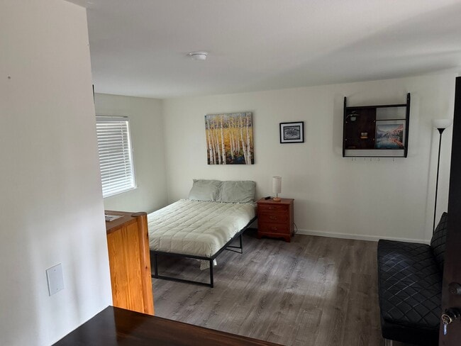 Photo - 113 Loretta Ct Unit 2