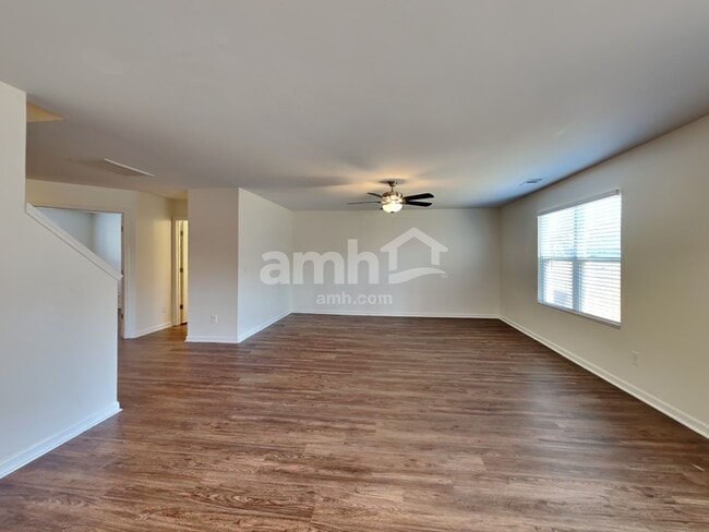 Photo - 155 Slaters Drive