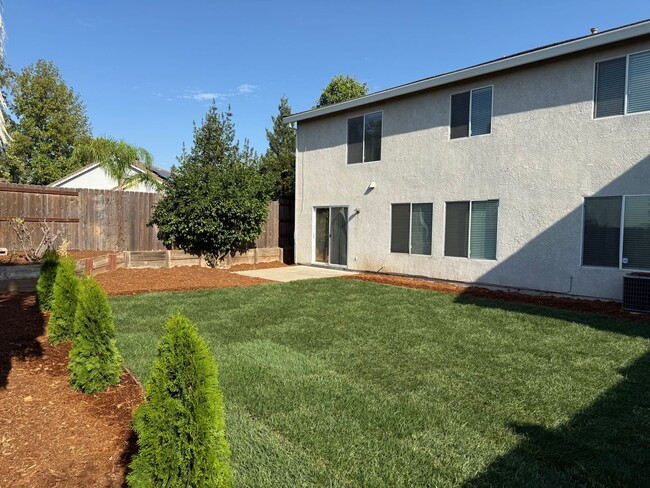 Photo - Nice 4 Bedroom Family Home for Rent in Gre...