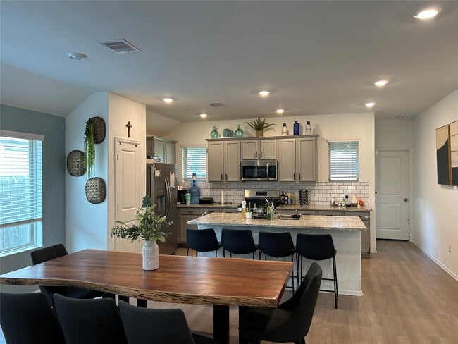 Photo - 21207 Bering Reach Dr