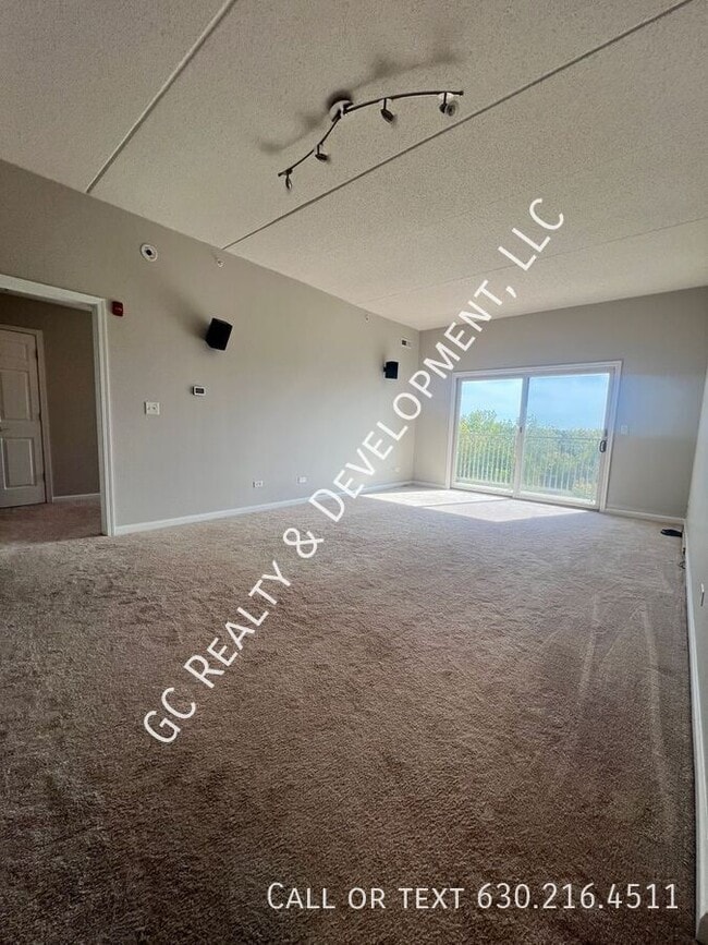 Photo - 125 Lakeview Dr Unit 609 ,  609