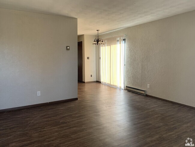 Building Photo - 3116 N Molleck Dr Unit A Rental