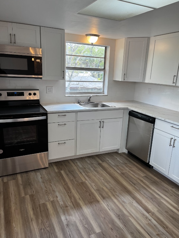 Building Photo - 1896 40th Ave Rental