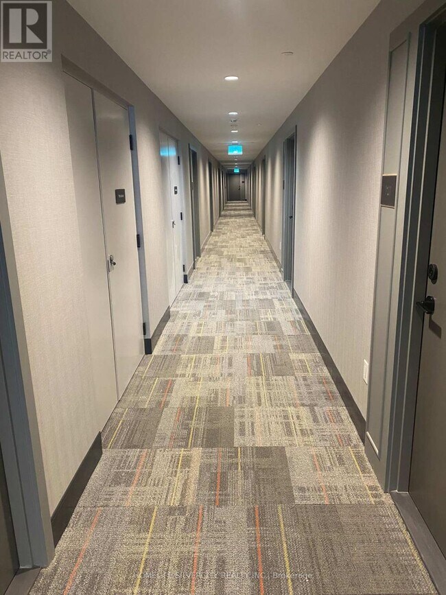 Photo - 20 All Nations Dr Unité 727