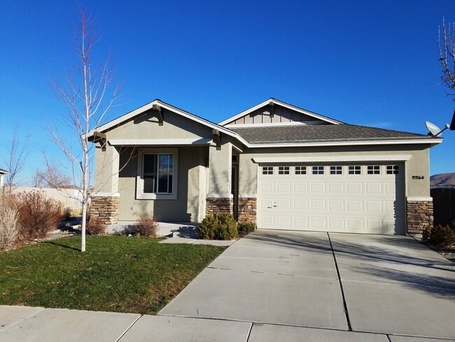 Building Photo - Spacious Single-Story Gem with 4 bedroom, 2 bathroom Near Damonte Ranch!