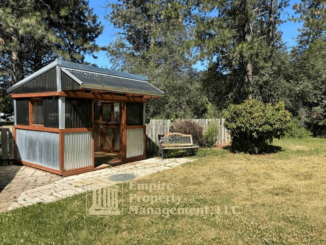 Photo - 10239 Baldy Mountain Rd