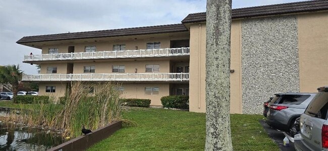 Photo - 5861 NW 16th Pl Unit 201