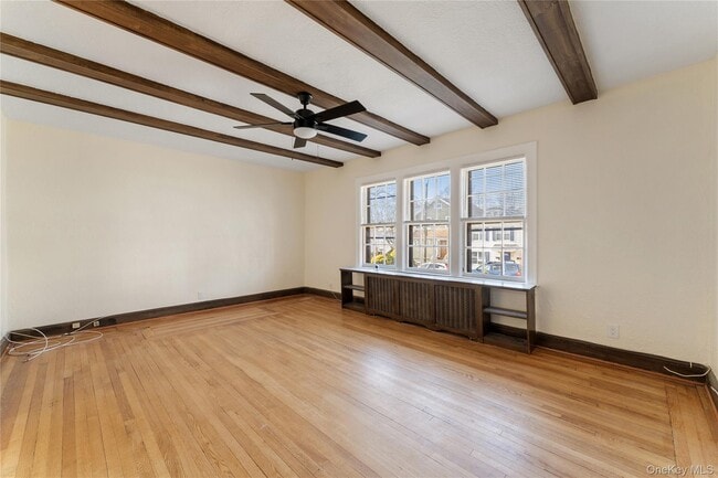 Photo - 310 Hayward St