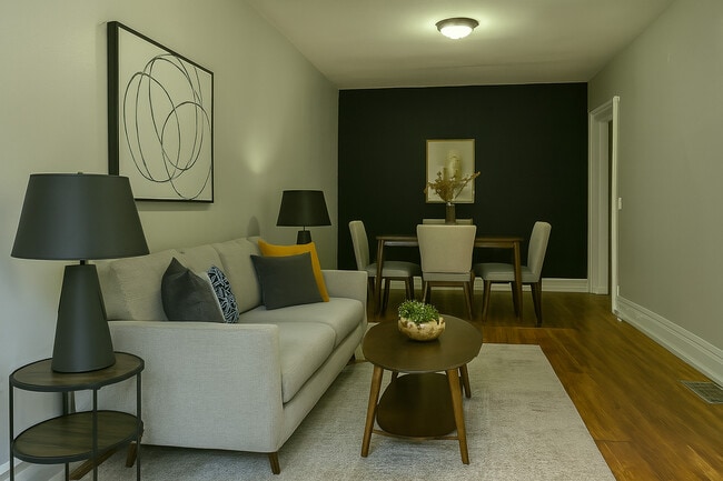 Photo - Superior Apartments