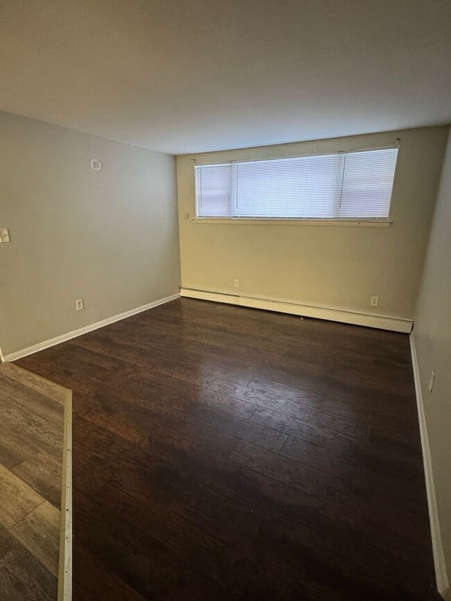 Photo - 4906 Baring Ave Unit 1