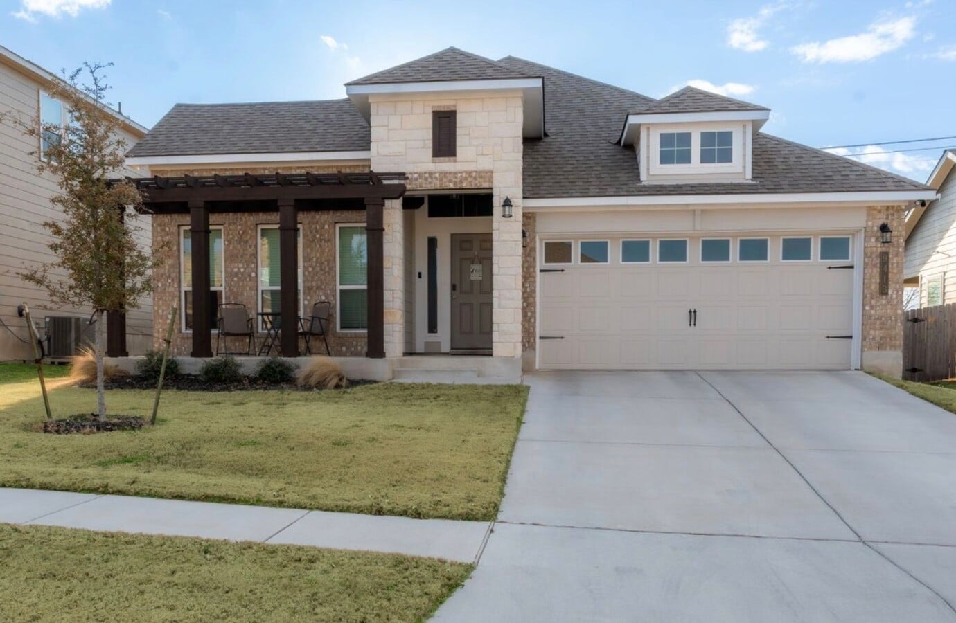 NEW IN MANAGEMENT - COMING SOON! - NEW IN MANAGEMENT - COMING SOON!