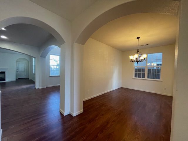 465 W St Francis Ave