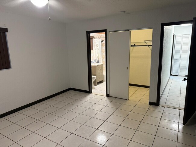 Photo - 429 NW 15th Ave