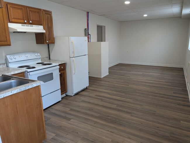 Photo - 400 W Cedar St Unit # 2