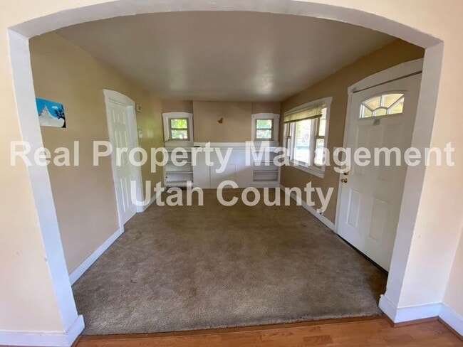 Photo - 341 N 400 W St