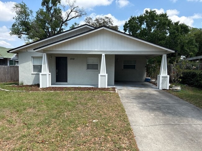 Photo - *****Amazing 3-bedroom, 2-bathroom, Carport, Single Family, Bungalow-style Home. Small Dog Friend...