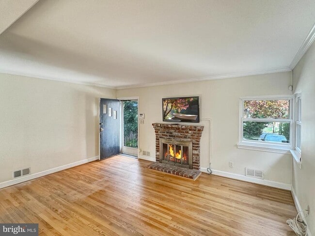 Photo - 607 Lincoln Ave