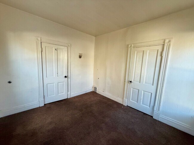 Photo - 111 N 3rd Ave Unit Upper