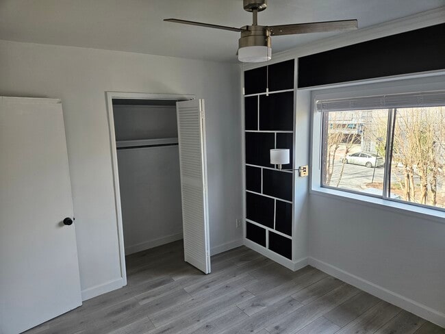 Building Photo - 91 Rumson Rd NE Unit Rumson Rd C30