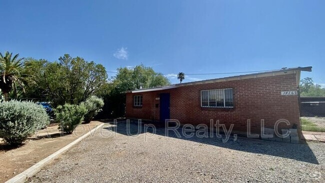 Building Photo - 1418 N Jones Blvd Rental