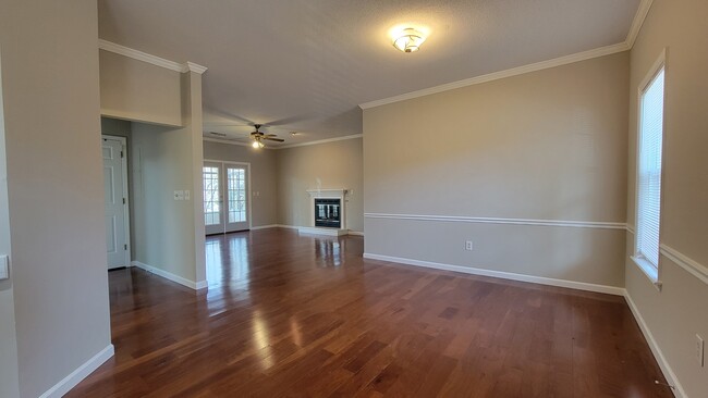 Photo - 24 Chipmunk Court