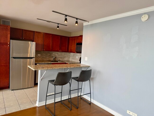 Photo - 655 W Irving Park Rd Unit 4406