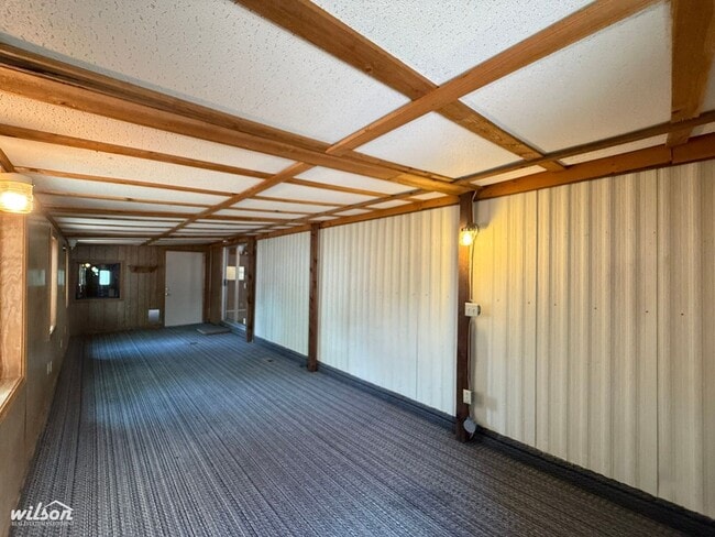 Photo - Charming 2 Bed, 2 Bath Home with Water, Sewer and Garbage Paid!