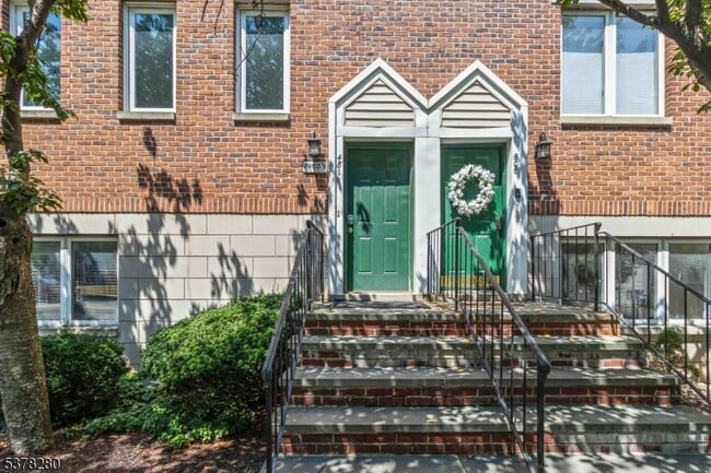 Building Photo - 48C Ridgedale Ave Rental