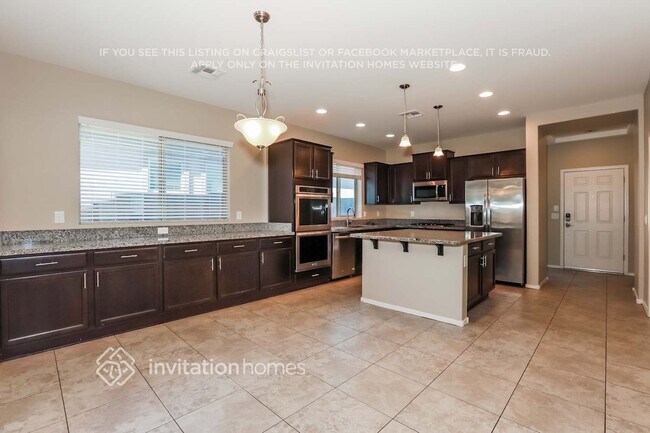 Photo - 649 E Canyon Rock Rd