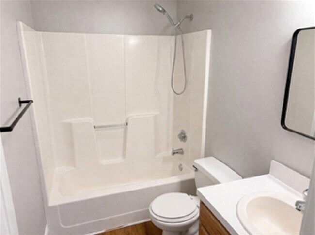 Photo - 45192 S Mickler St Unidad 1