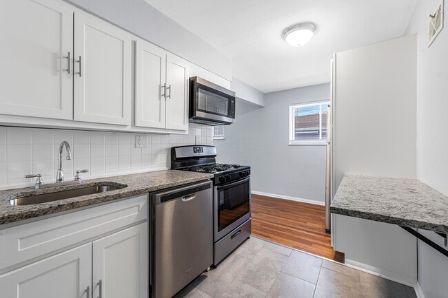 Building Photo - 7608 Big Bend Blvd Unit A