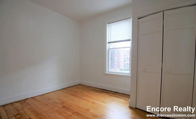 Photo - 1516 Commonwealth Ave Unit 1