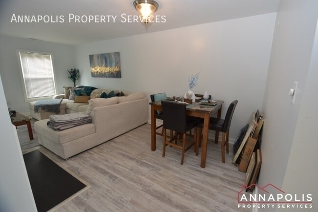 Photo - 1438 Harwick Ct