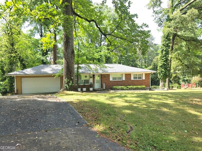 Photo - 3596 Indian Rock Rd SW