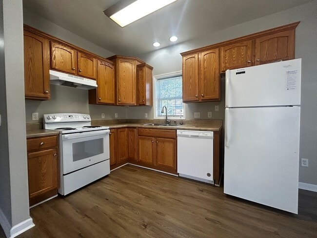 Photo - 1501 McPherson Dr