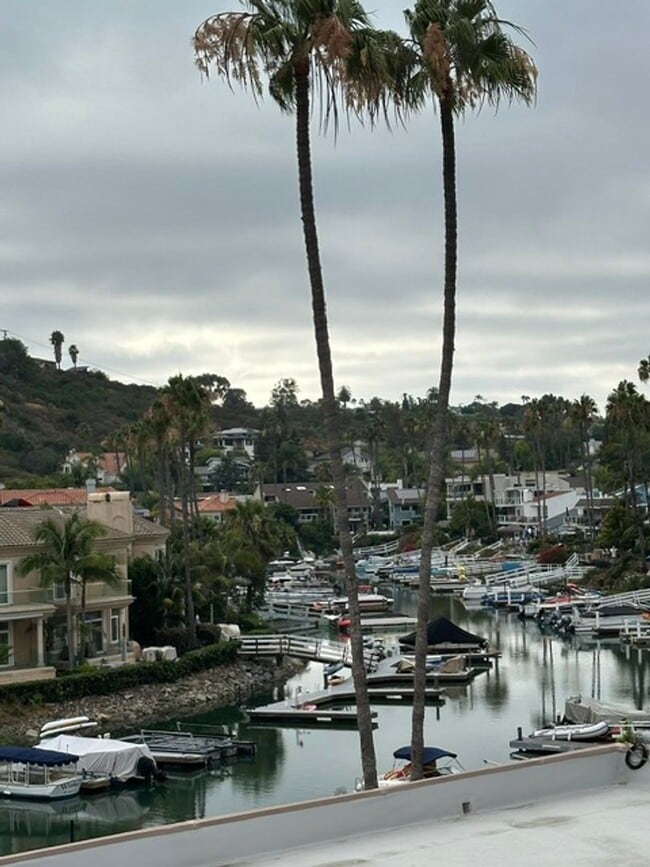 Building Photo - Fully Furnished in Bristol Cove Carlsbad! Unit 17