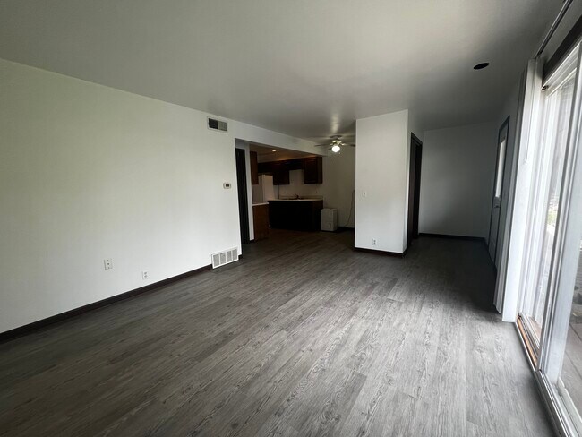 Photo - 52 Nathan Drive Unit A