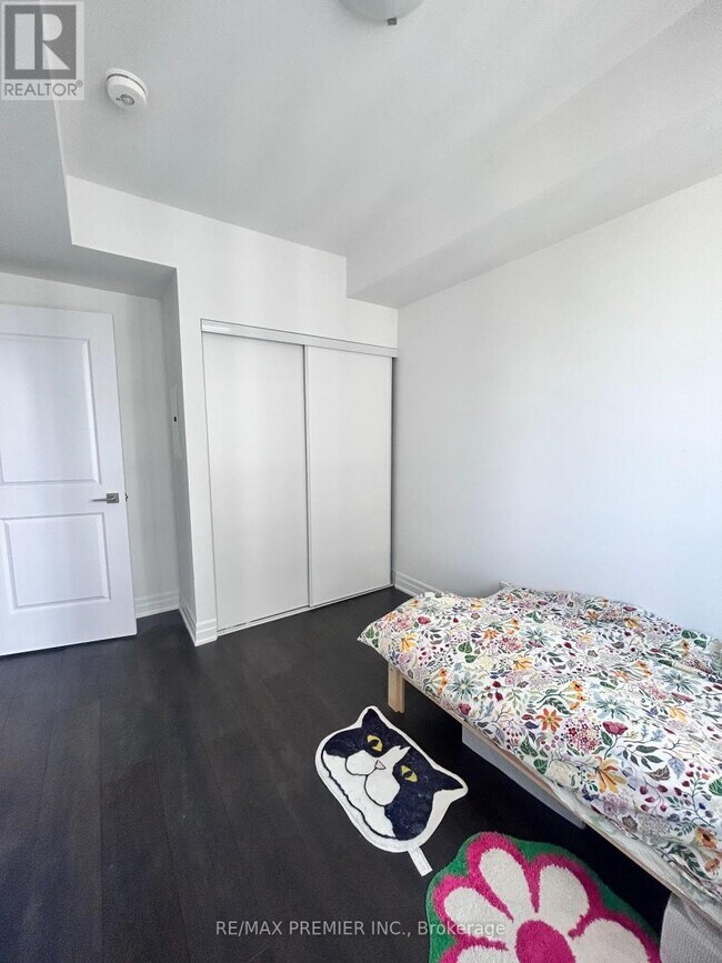Photo - 30 Elm Dr W Unit 2109