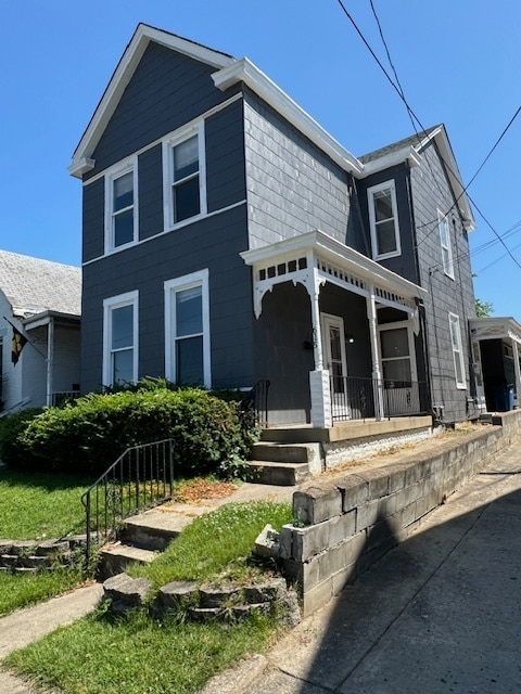 Building Photo - Nice single-family home in downtown Dayton
