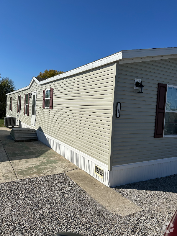 Building Photo - 9859 Shepherd Rd Rental