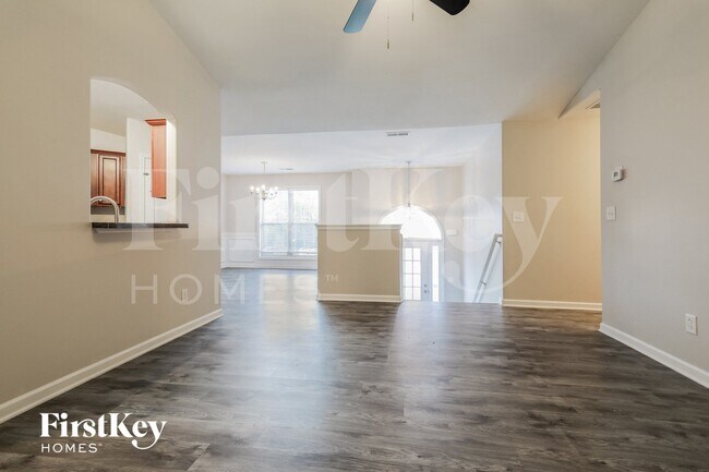 Photo - 1923 Paynes Point