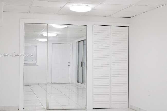 Photo - 5831 Taylor St Unidad 3